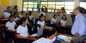 ministro educacion 03