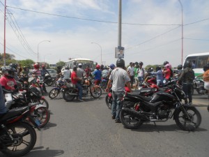 motos puentes