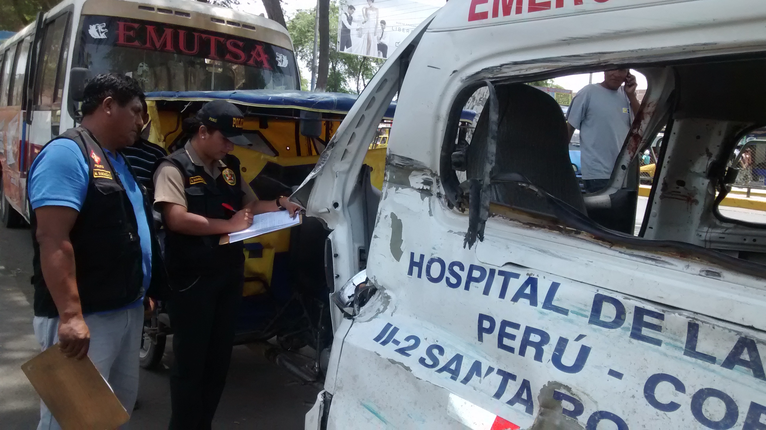 ambulancia accidente 02