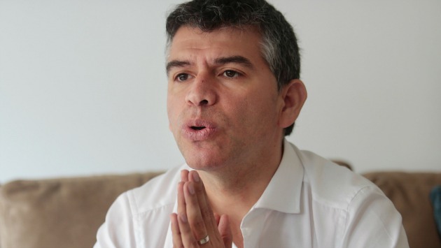 CANDIDATO A LA PRESIDENCIA DEL PERÚ, JULIO GUZMÁN.