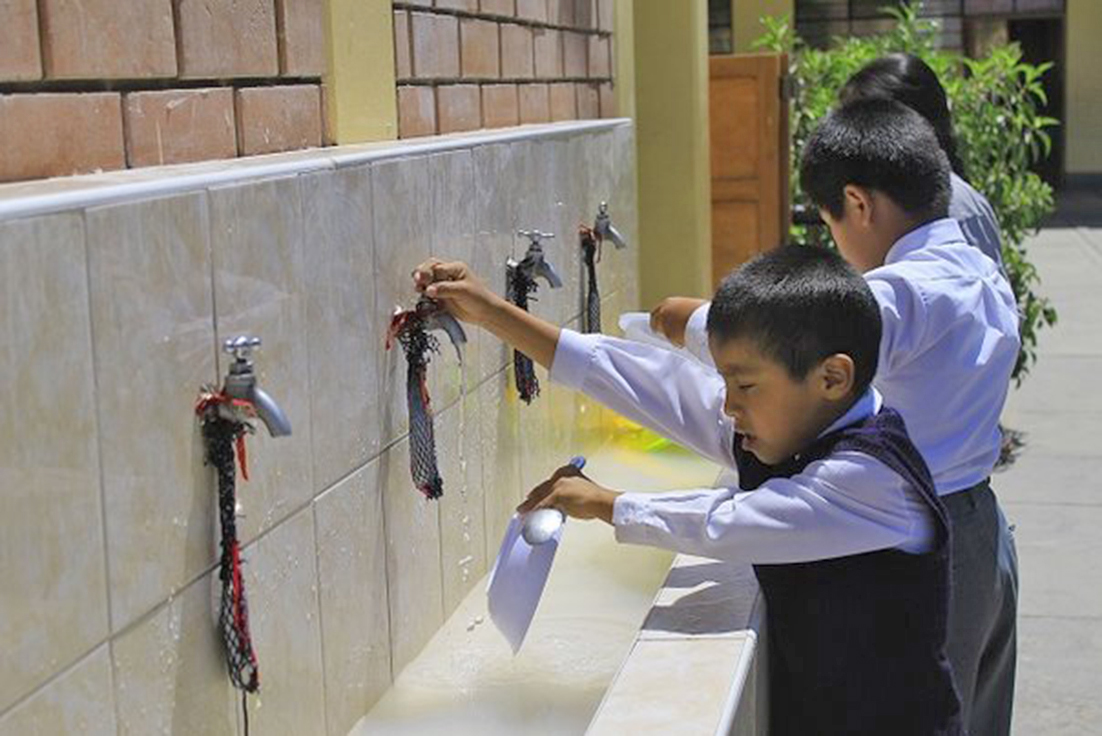 alumnos colegio agua 2