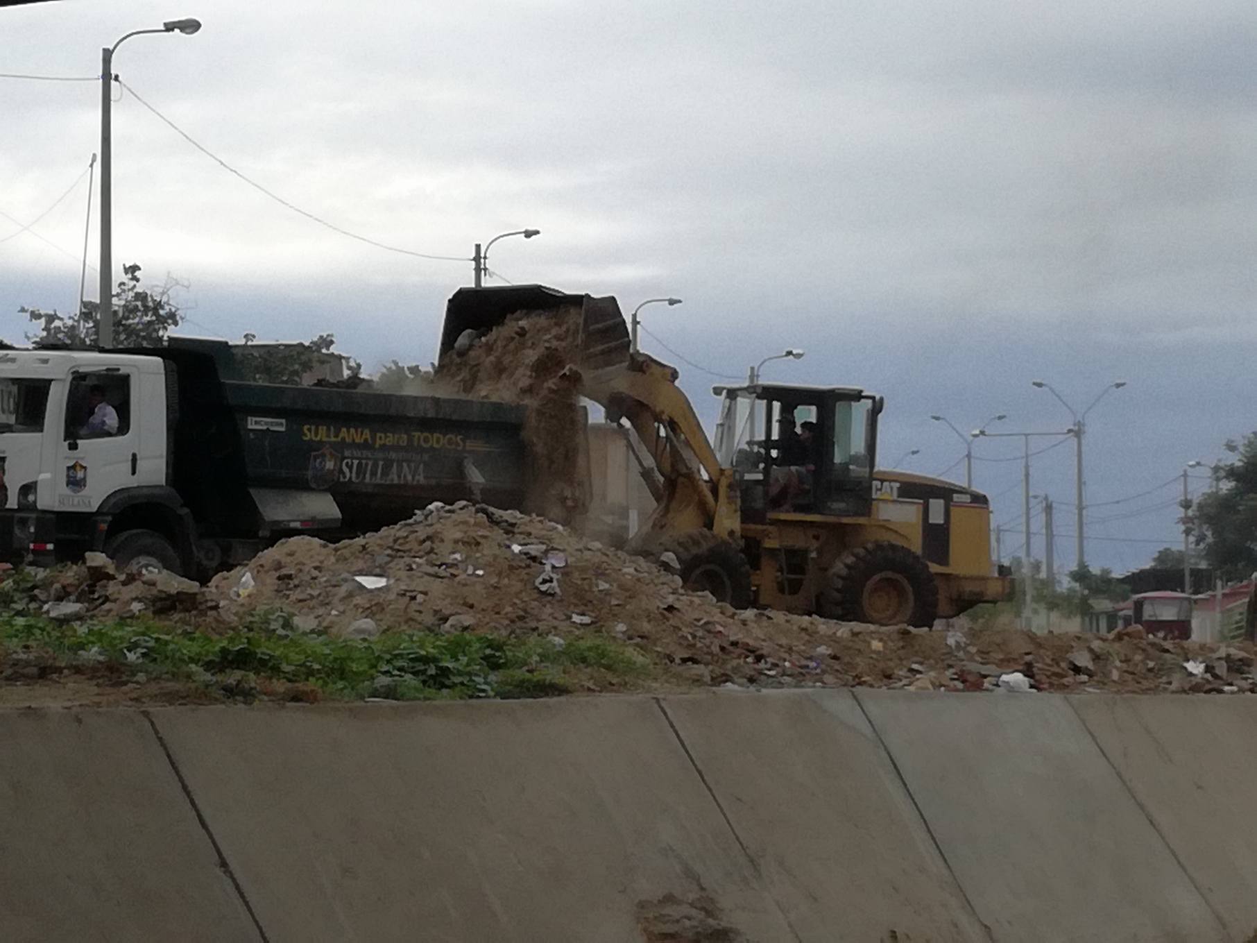 LIMPIEZA CANAL VÍA (3)