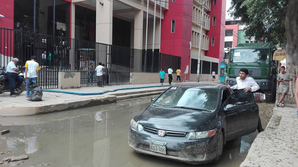 17757493_10212247677608126_2200153078131652289_n