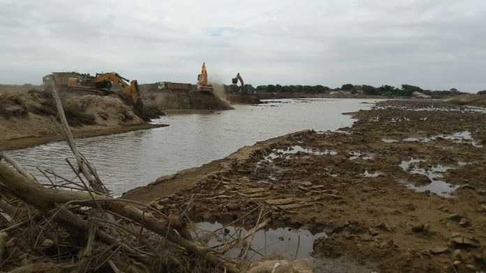 WhatsApp Image 2017-11-21 at 1.02.14 PM