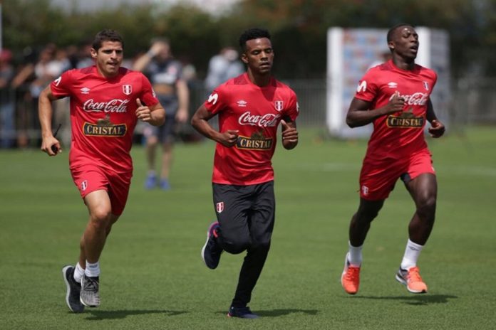 seleccion-peruana-entrenamiento
