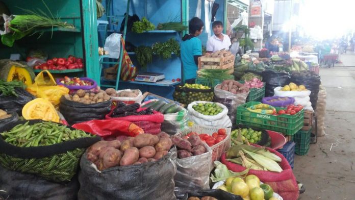 verduras-tuberculos-mercado-piura
