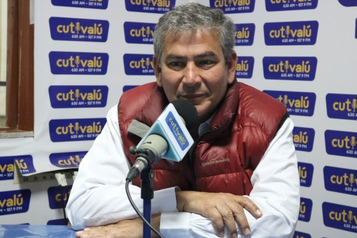 gobernador-reynaldo-hilbck-cutivalu-piura