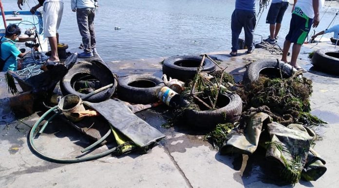 basura-residuos-playa-talara