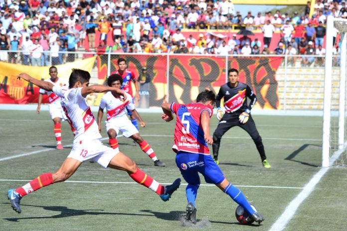 Atletico Grau y Carlos Mannucci igualaron a uno en Piura (2)