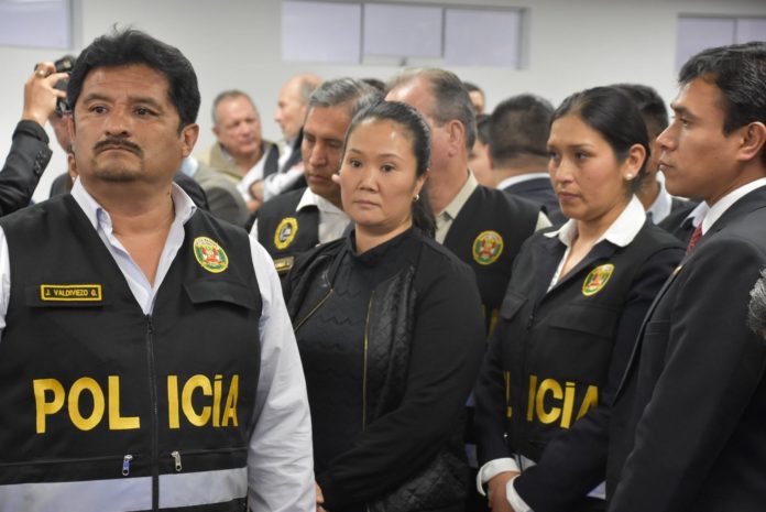 keiko-fujimori-policia