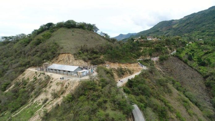 received_648005982316193