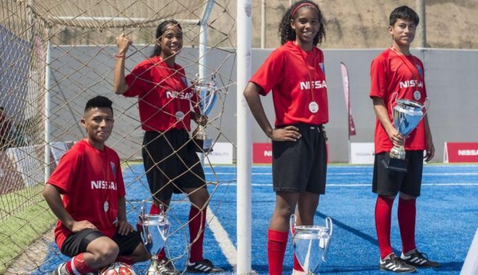 Eder Supho Supho (Arequipa), Zareth Reátegui Castro (Trujillo), Danitza Rivas Campos (Lima) y Jhosep D’alessandro Chacacanta Medina (Cusco)