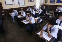Autoridades locales deben implementar un plan de educación «real» durante la cuarentena
