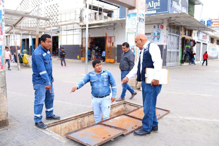 mercado_piura_corte_agua