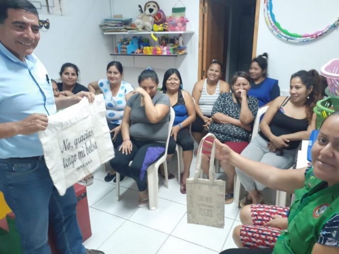 sullana_internas_penal_plástico