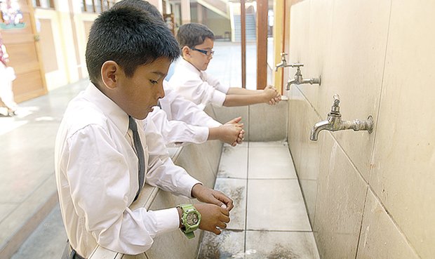 colegios sin agua