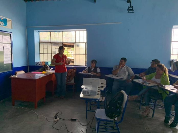 profesores clases piura