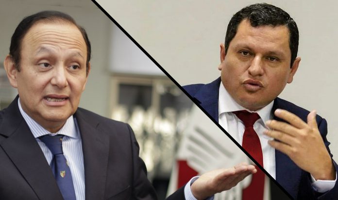 defensor del pueblo VS gobernador