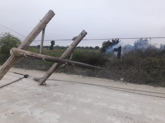 estructura enosa caída