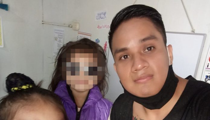 padre con hija con leucemia