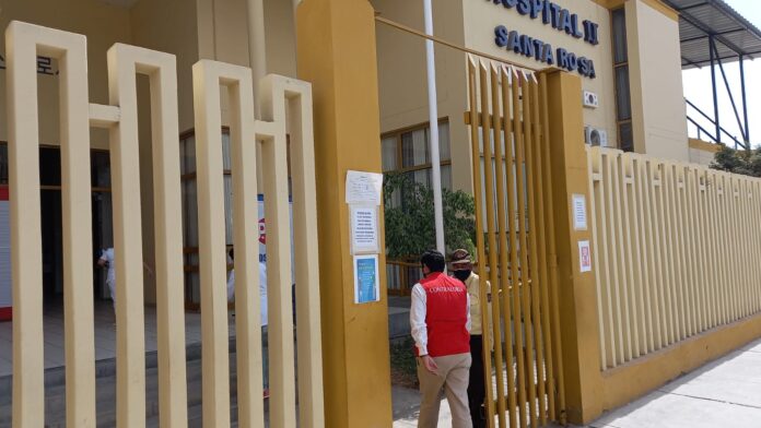 Auditor de Contraloría visita hospital Santa Rosa de Piura