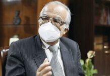 Congreso: presentan moción para citar a Torres para que justifique decreto de inmovilización