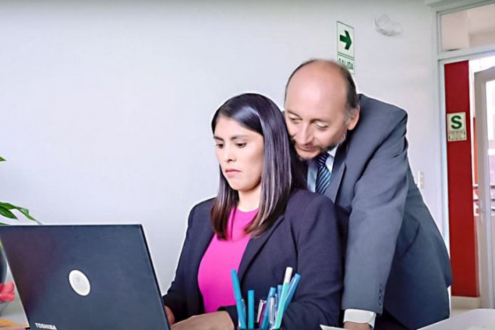 Hostigamiento sexual