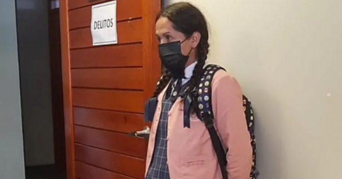 depravado vestido colegiala