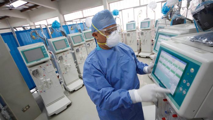 equipos de hemodiálisis