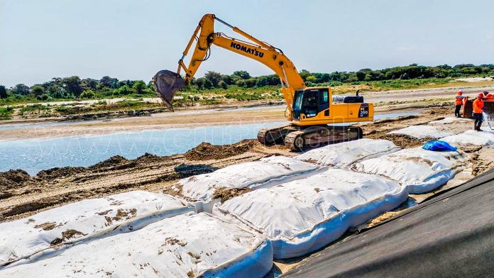 Geobolsas en Río Piura