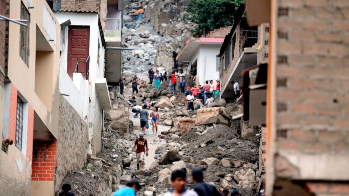 Deslizamiento en el alto Piura