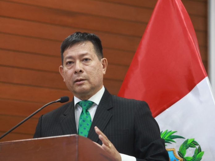 Presentan moción de interpelación contra ministro de Justicia por liberación de Fujimori