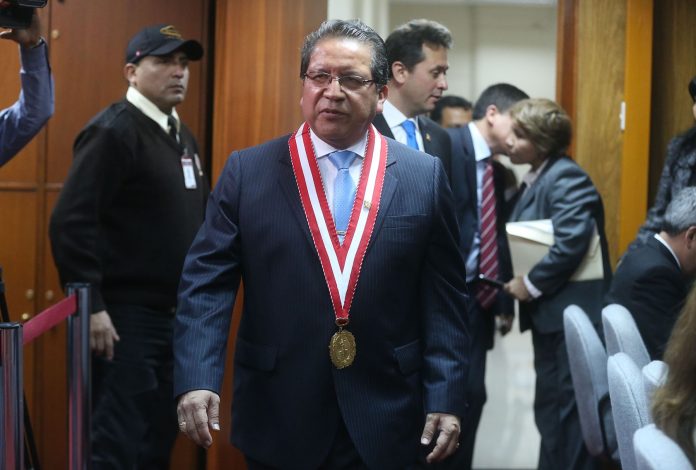 Asignan a Pablo Sánchez como fiscal de la Nación interino, pero declinará el cargo