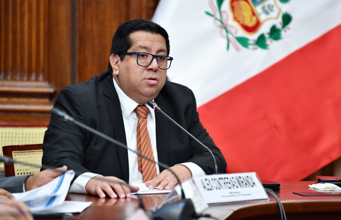 Ministro de Economía: "No hubo ninguna renuncia formal”