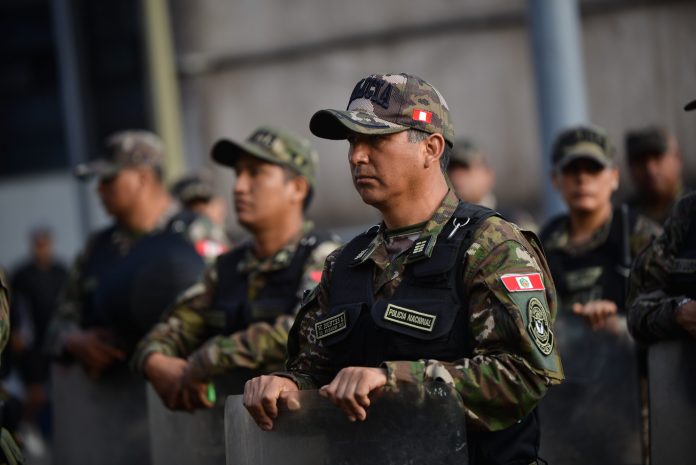 ecuador Mininter envía 400 efectivos PNP para reforzar seguridad en Tumbes