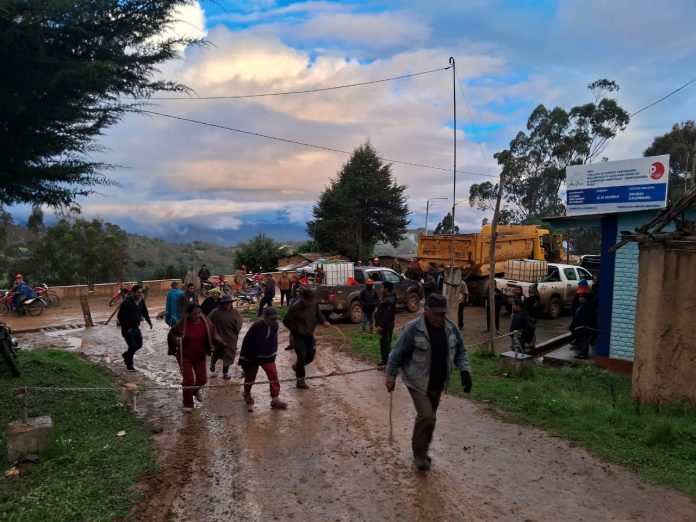 Huancabamba: ronderos de Cascapampa toman ingreso a la obra por incumplimientos de pagos Huancabamba: ronderos de Cascapampa toman ingreso a la obra por incumplimientos de pagos