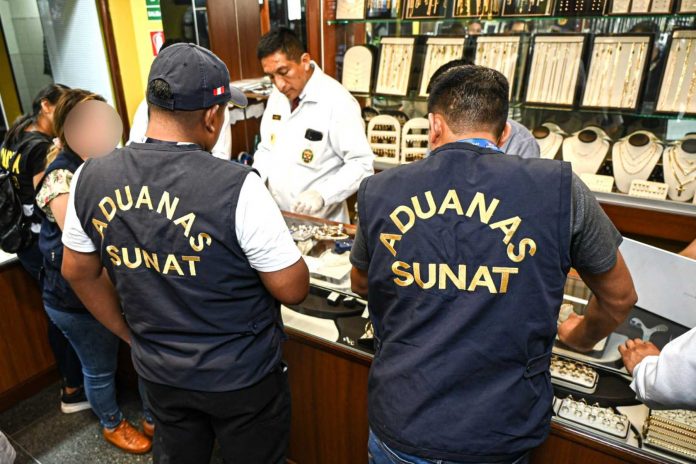 Sunat incautó diamantes valorizados en más de 15.5 millones de soles