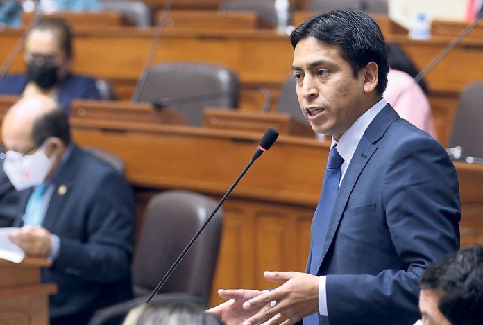 Juicio oral contra excongresista Freddy Díaz por presunta violación sexual iniciará el 8 de marzo