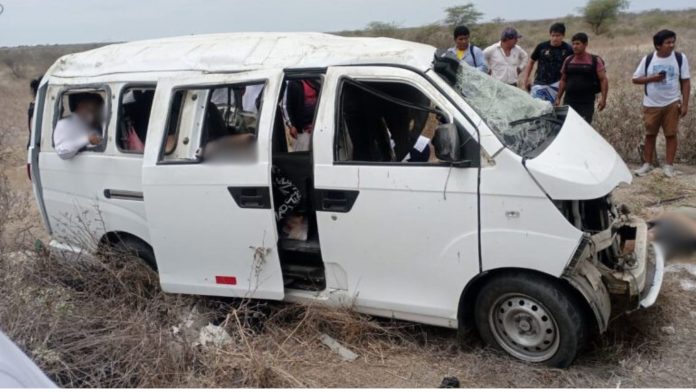 Colán: choque entre miniván y camión deja 6 fallecidos