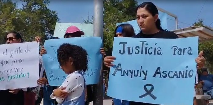 Piden justicia para venezolana hallada muerta en canal Biaggio Arbulú Piden justicia para venezolana hallada sin vida en canal Biaggio Arbulú anyuli escanio Foto: Cutivalú