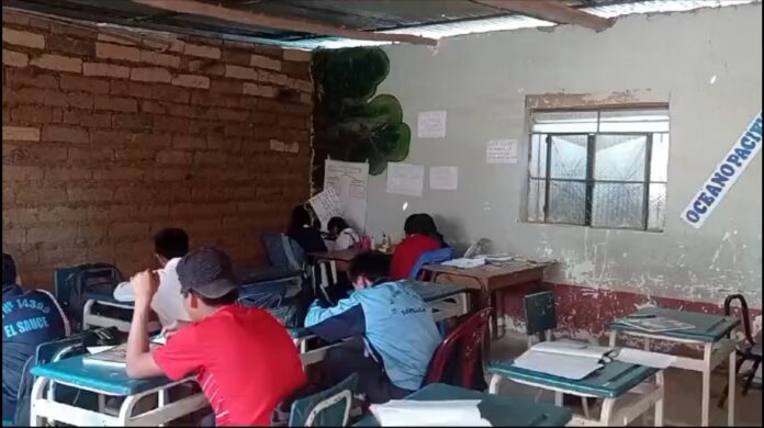 Ayabaca: Más de 400 estudiantes de El Sauce en riesgo por aulas precarias