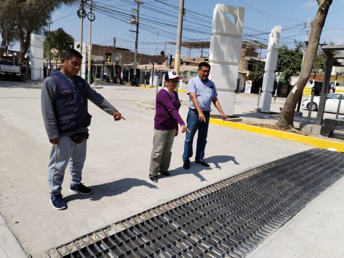 Vecinos de la Av. Corpac exigen al alcalde dar garantías en la obra pistas y sistema de alcantarillado