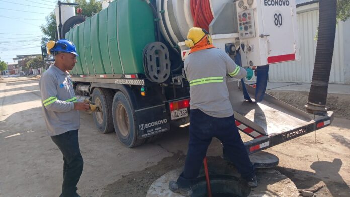 Vecinos de La Primavera piden a la EPS Grau dar mantenimiento a las redes de alcantarillado