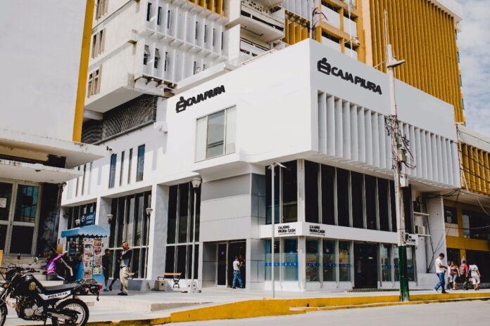 Clientes de Caja Sullana pasarán a la Caja Piura tras ganar licitación de la SBS