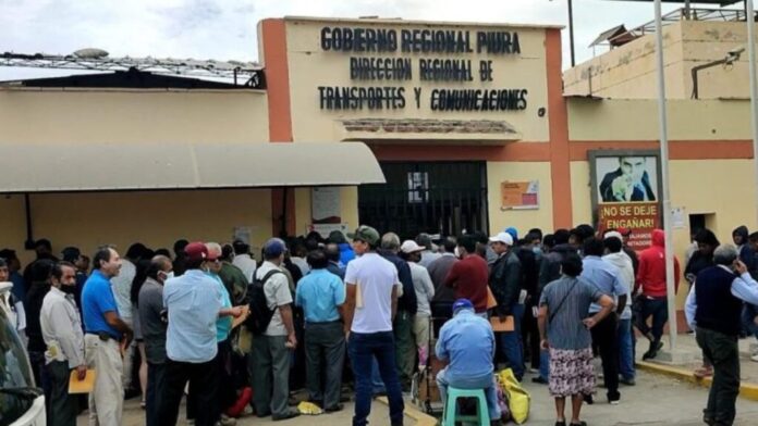 Piura: desarticulan banda de impostores para la obtención de licencias de conducir