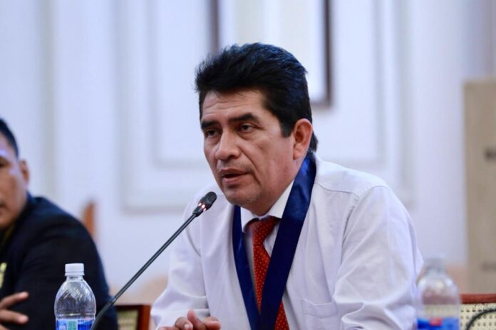 decano del colegio de profesores rivera