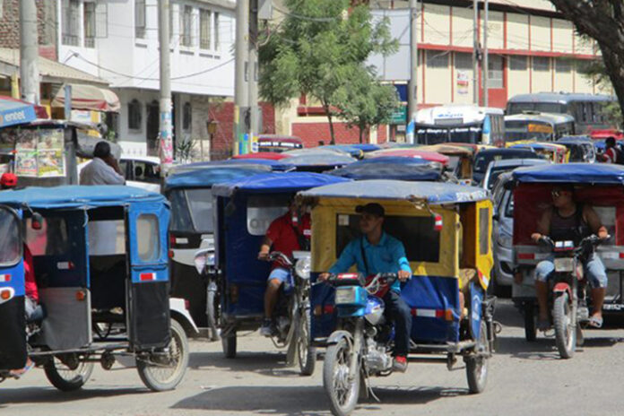 moto Mototaxistas de Piura se sumarán al paro nacional del 12 de noviembre
