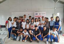 Estudiantes del I.E. 20138 de Veintiséis de Octubre