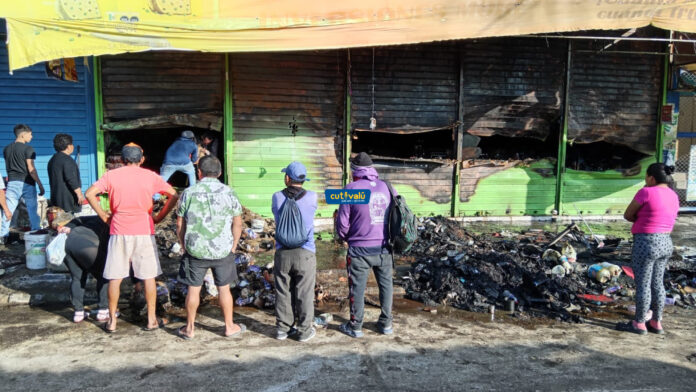 Incendio en mercado San Miguel Incendio en mercado San Miguel