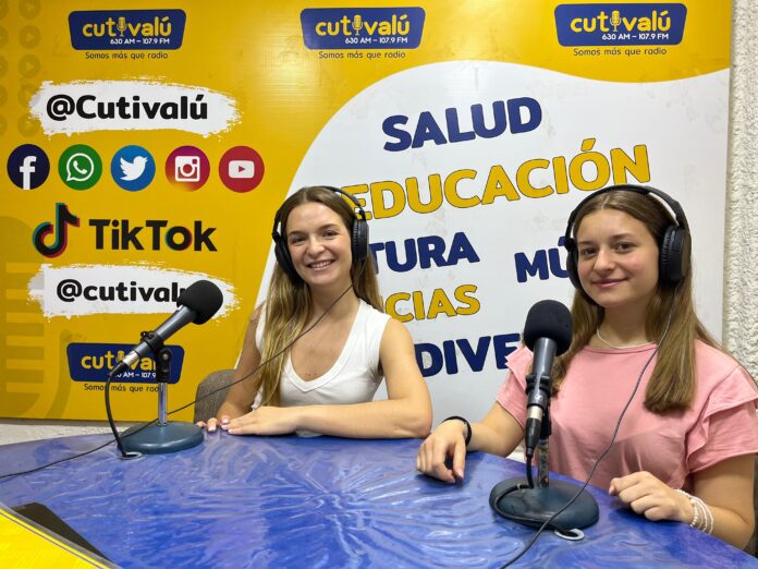 Becarias de la universidad ESADE de Barcelona, España.